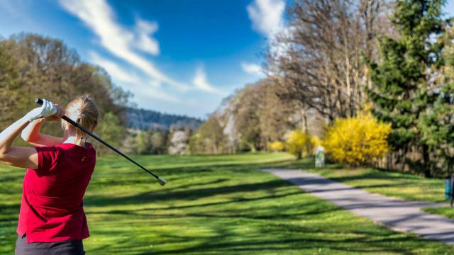 Golfen mit Panorama - REMA Homes